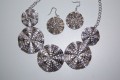 Set coins &amp; silver roses