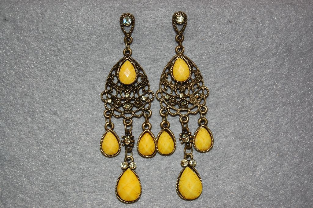 Yellow sofi long earrings