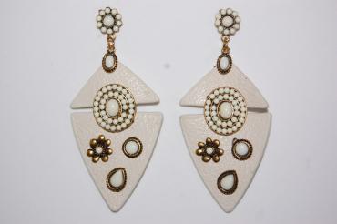 Altogether more beige Soledad