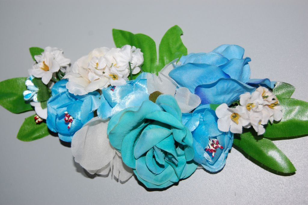 Corsage Elisa turquoise, green water