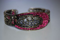 Pulsera brazalete brillos fucsia