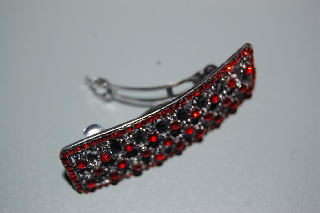 PIN wonder red glitters