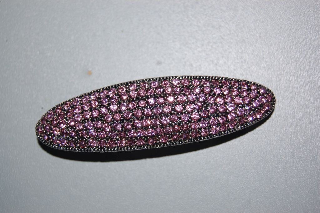 PIN oval pink glitters
