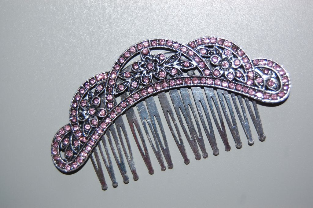 Comb pink Osiris Crown