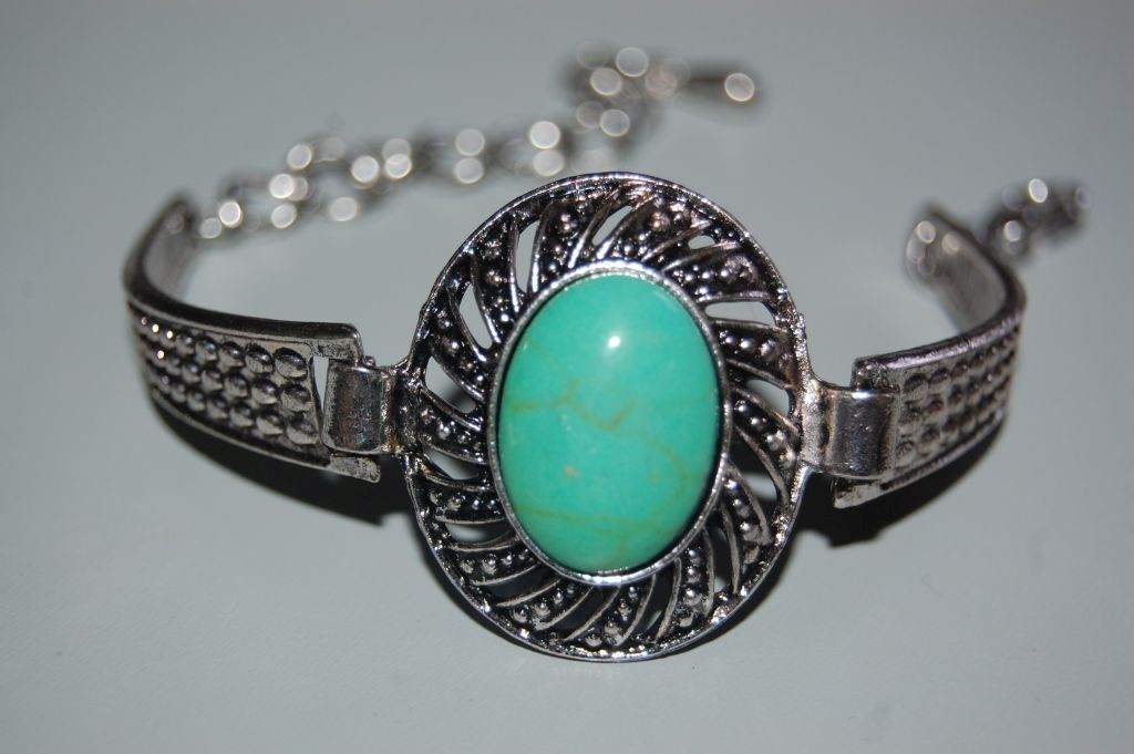 Pulsera piedra verde agua y plata