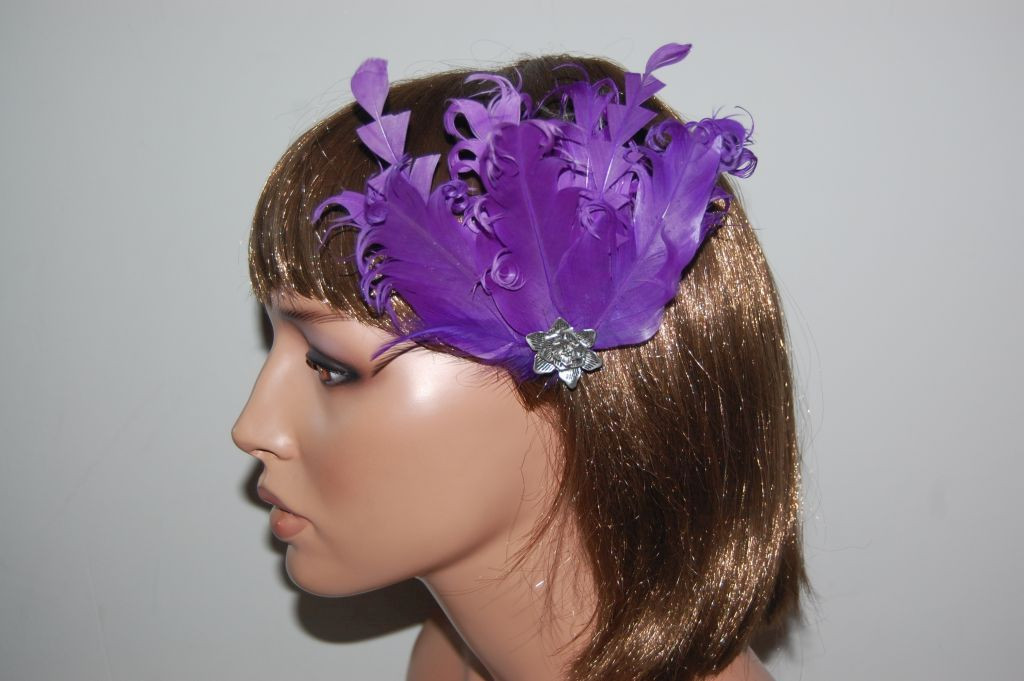 Purple headdress feathers Triana