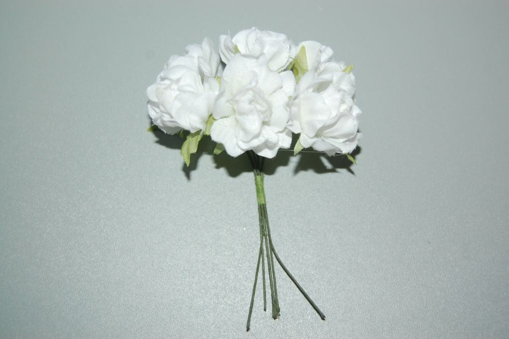 Conjunto 6 flores blancas amor