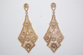 Pendientes amor flores oro brillante