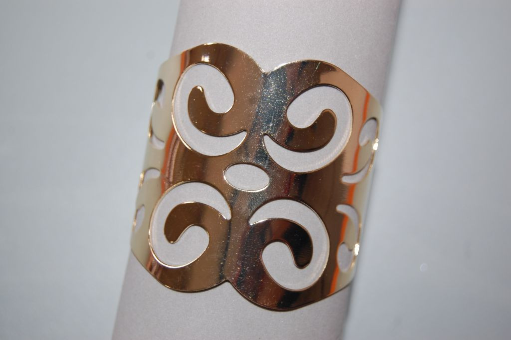 Cuff lover bracelet gold