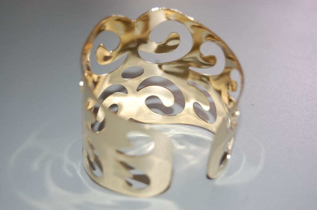 Cuff lover bracelet gold