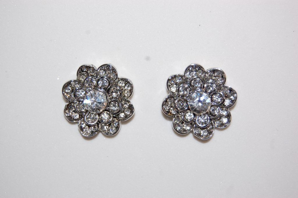 Inma earrings white sparkles