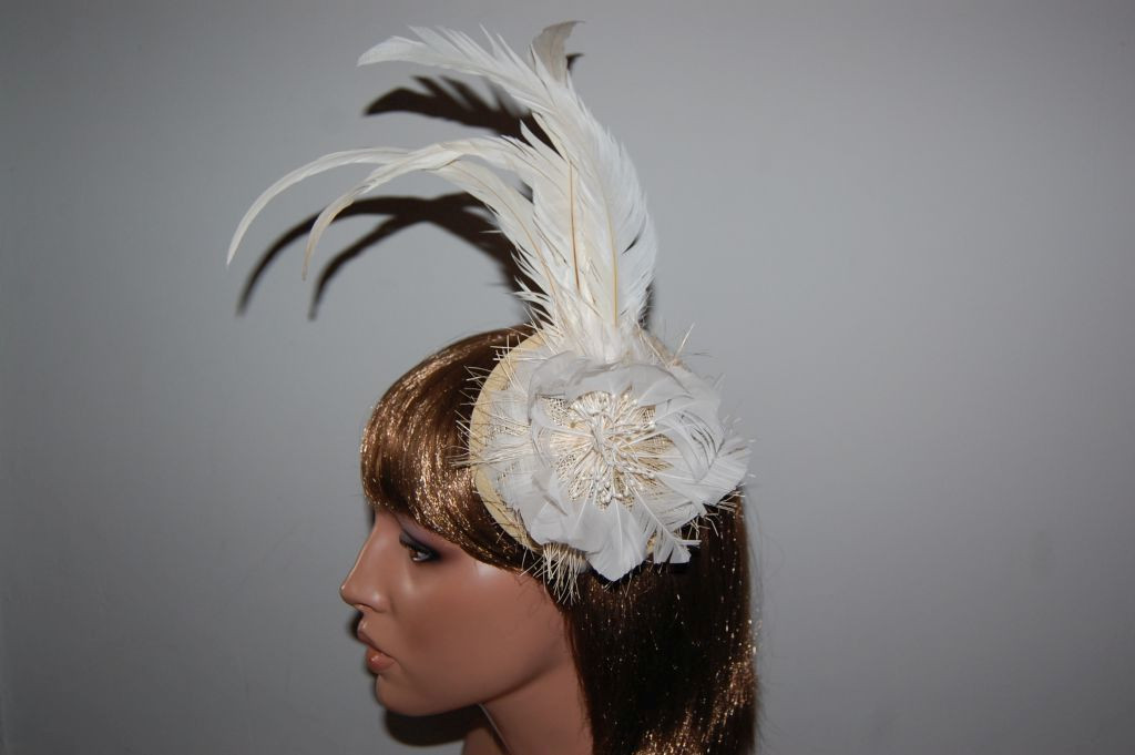 Headdress feathers Malvinas beige