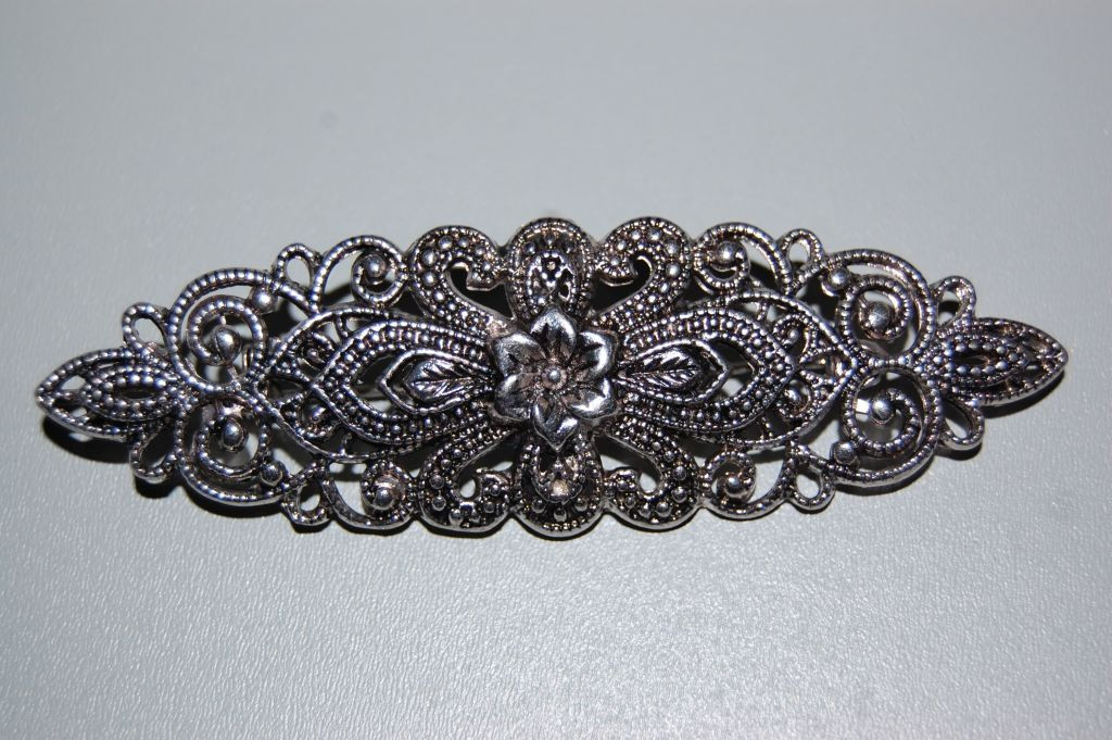 Brooch Ivy old silver