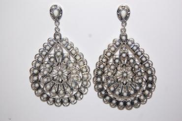 Pendiente Carlota blanco y plata