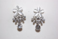 Flower mother of Pearl Sterling Silver earrings