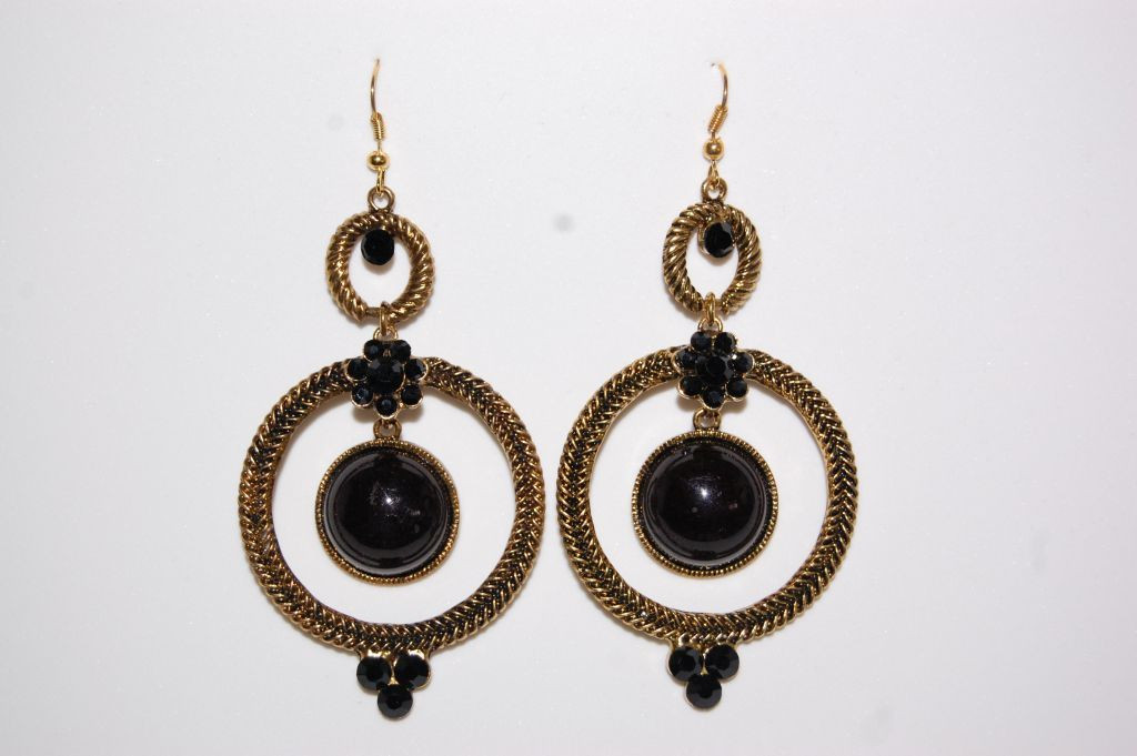 Earrings two black rings