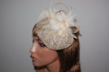 Headdress look beige