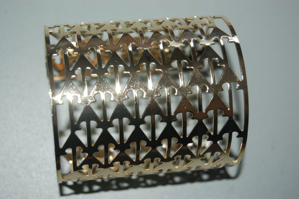 Gran brazalete oro brillante Nur