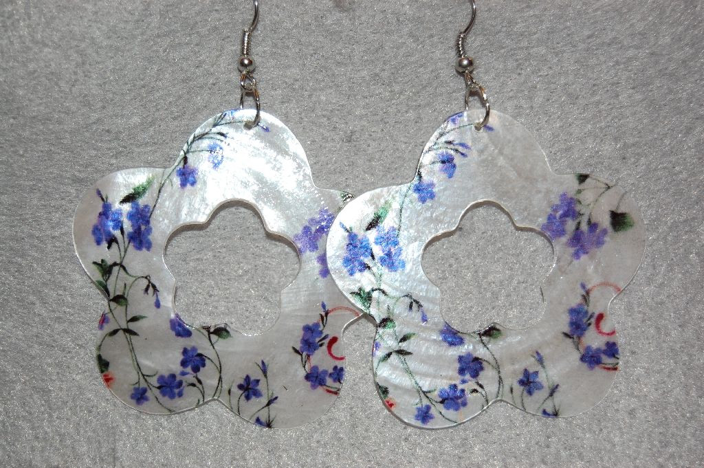 Pendientes nacar flor