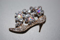 Dance with glitters shoe brooch