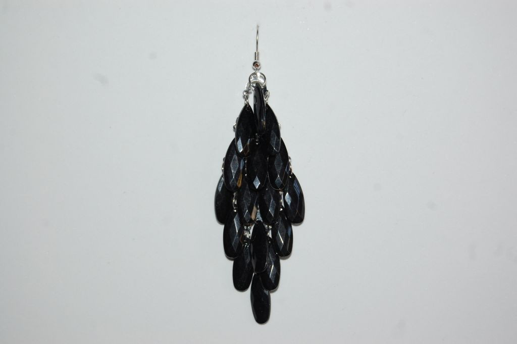 Earrings 16 black tears