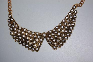 Set golden wings and sparkles