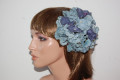 Capuchin corsage blue