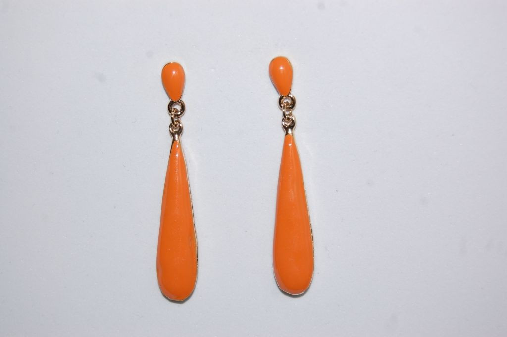 Outstanding metal Orange Teardrop