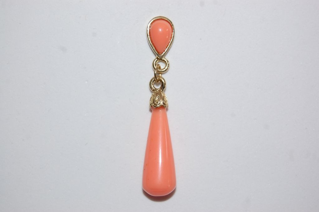Pendientes dorados niña coral claro