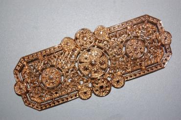 Brooch gold great mercy