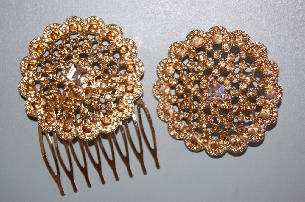 Angeles comb gold and Golden glitters