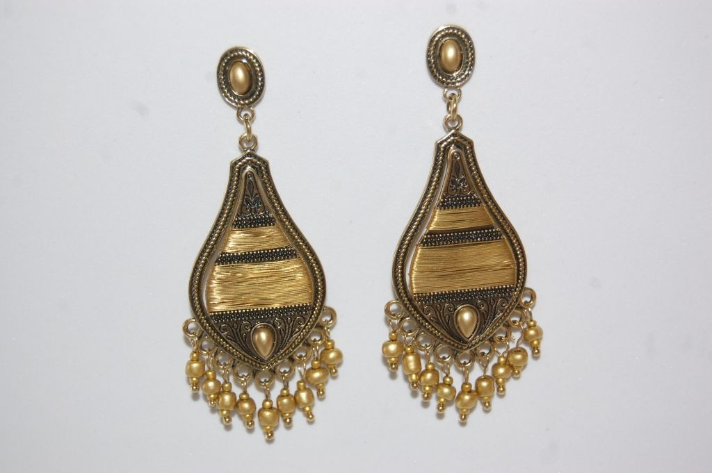 Pendientes Tamar dorado