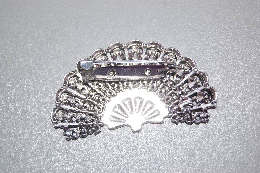 Broche lindo abanico plata