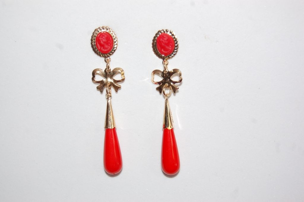 Pendientes niña coral lazo rojo