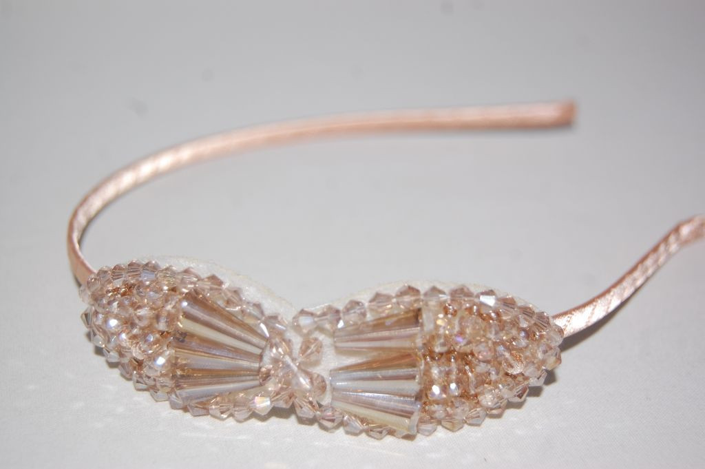 Diadema cristal nude