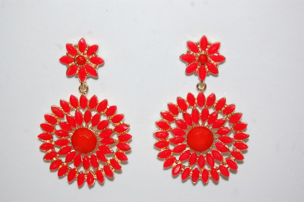 Pendientes estrellas rojo coral