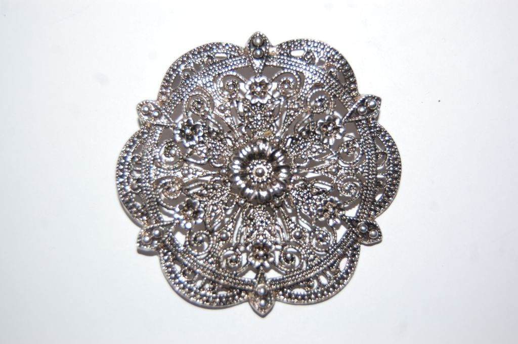 Broche plata vieja Piedad