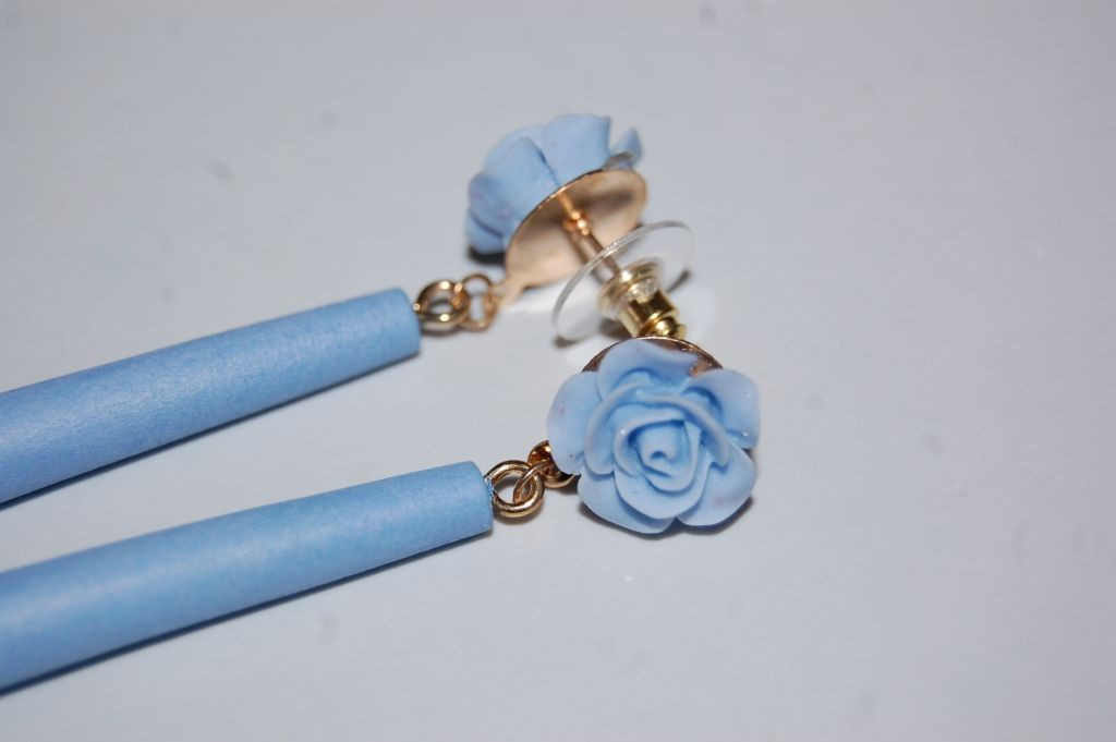 Pendientes flor feria celeste