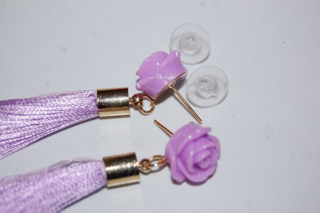 Pendientes flor y fleco lila