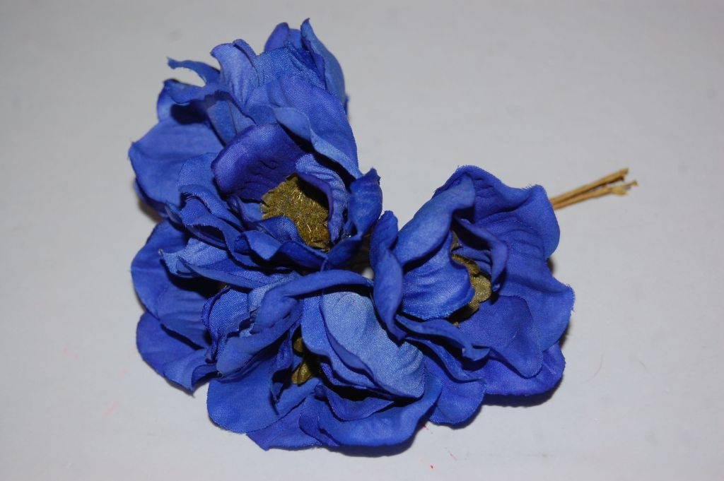 Ramillete primavera azul Klein