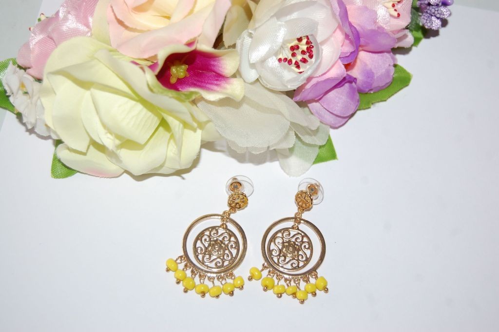 Pendientes flamenca Orbis amarillo