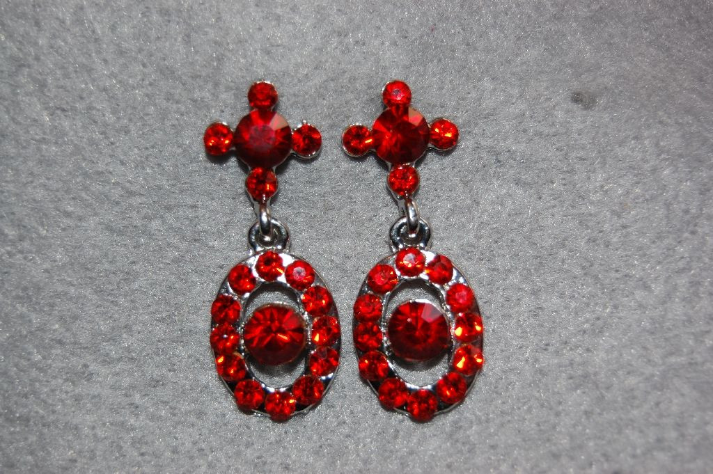 Earrings oval red glitters