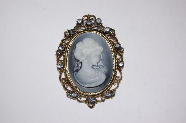 Brooch cameo Sapphire and silver