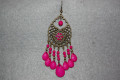 Pendientes catedral fucsia brillos