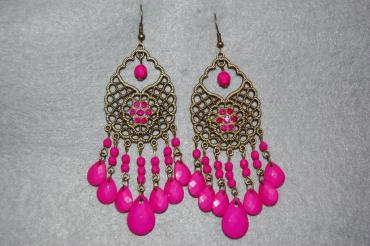 Outstanding Cathedral Fuchsia glitters