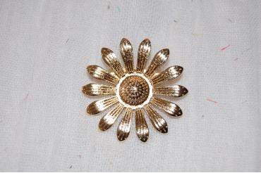 Broche Margarita oro