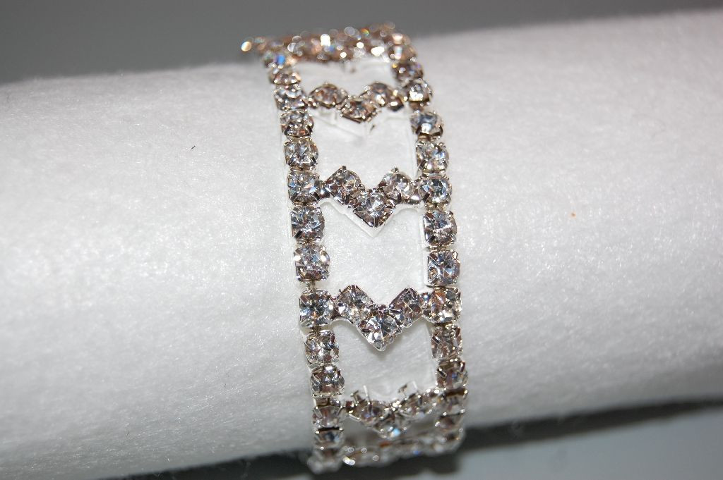 Bracelet triangle glitters