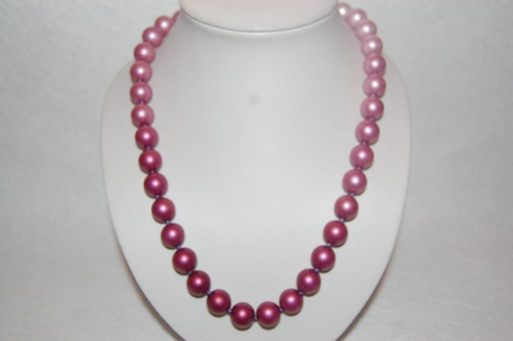 Collar lila perlas