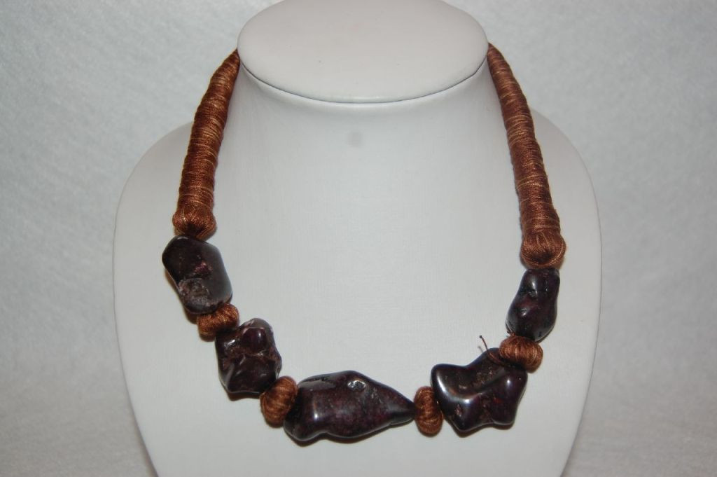 Necklace brown design