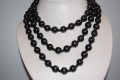 Long necklace wood black